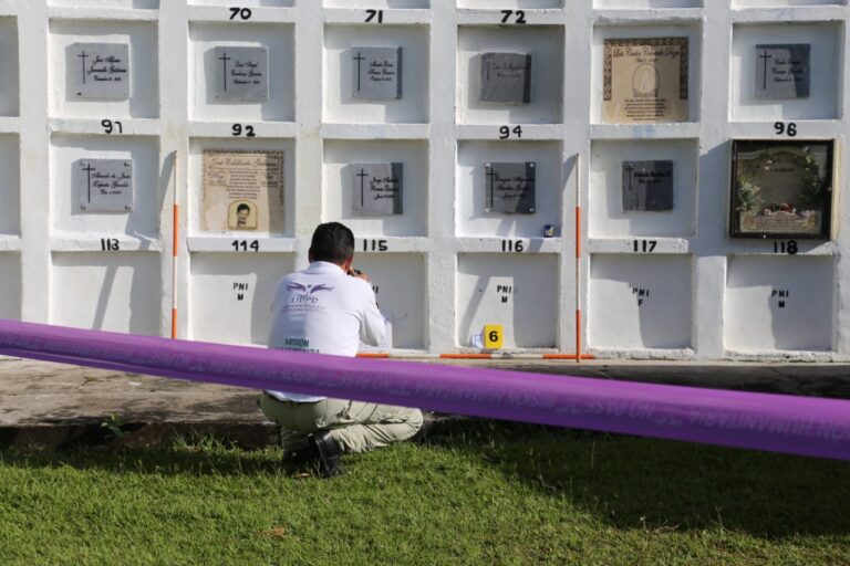 La Unidad de Búsqueda intervino cementerio de San Rafael, Antioquia, y recuperó seis cuerpos que podrían corresponder a víctimas de desapariciones