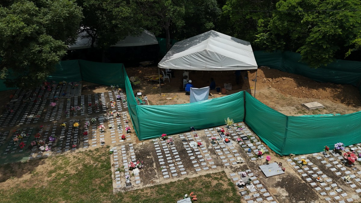 La UBPD y la JEP exhumaron 287 cuerpos en el cementerio Jardines del ...