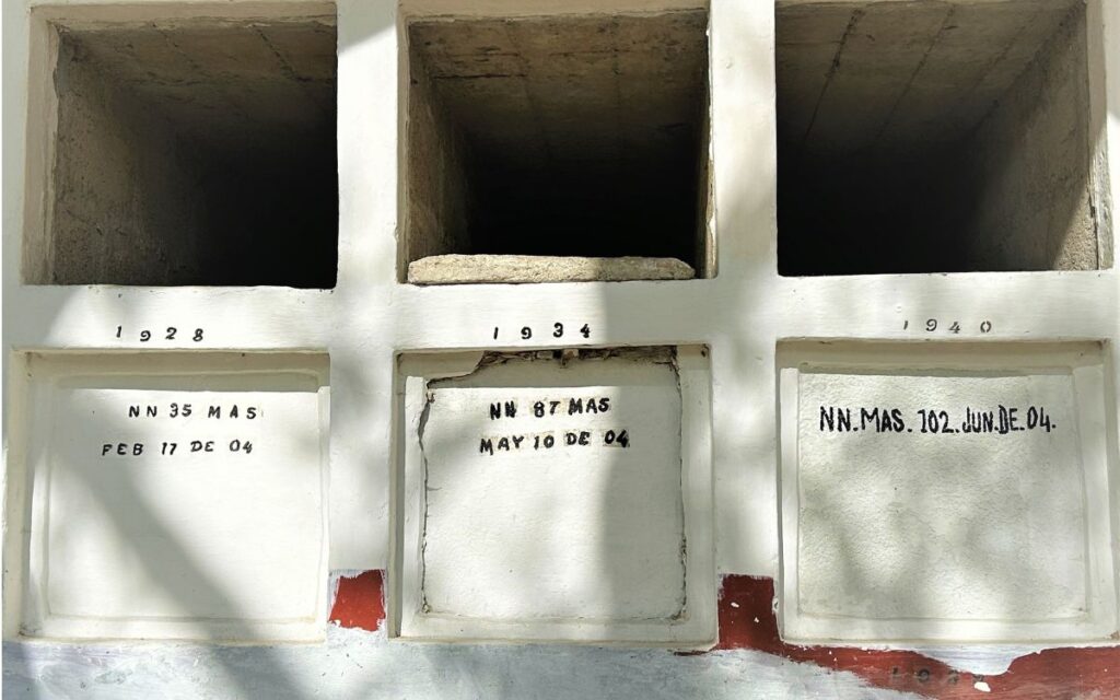 Bóvedas del cementerio de Rionegro, en Antioquia