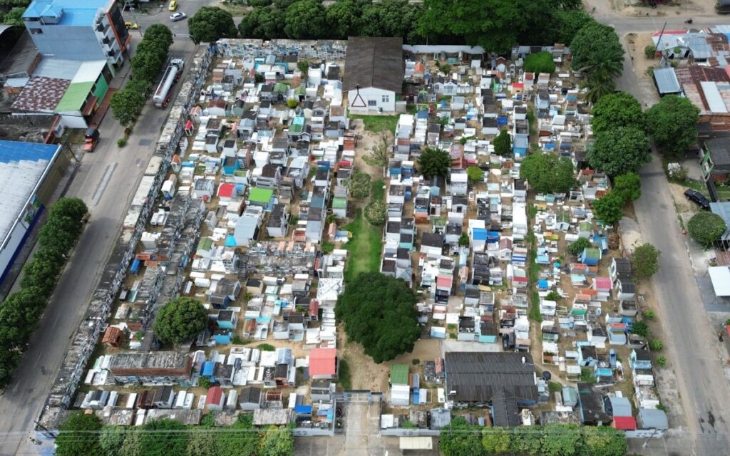 Panorámica del cementerio Central de Tame, en Arauca, donde la UBPD hace investigación humanitaria y extrajudicial