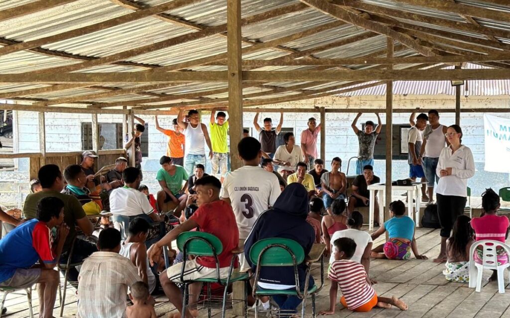 El equipo de la UBPD en Chocó junto con una comunidad embera recuperan dos cuerpos en Bojayá