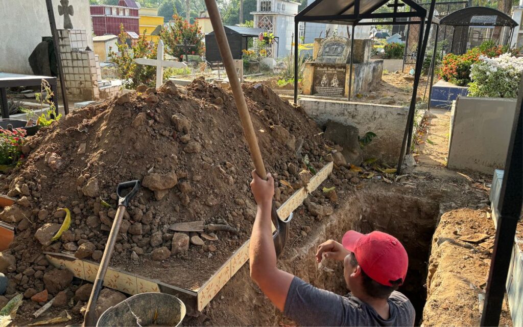 Intervención del equipo en el Huila de la UBPD al cementerio central de Neiva