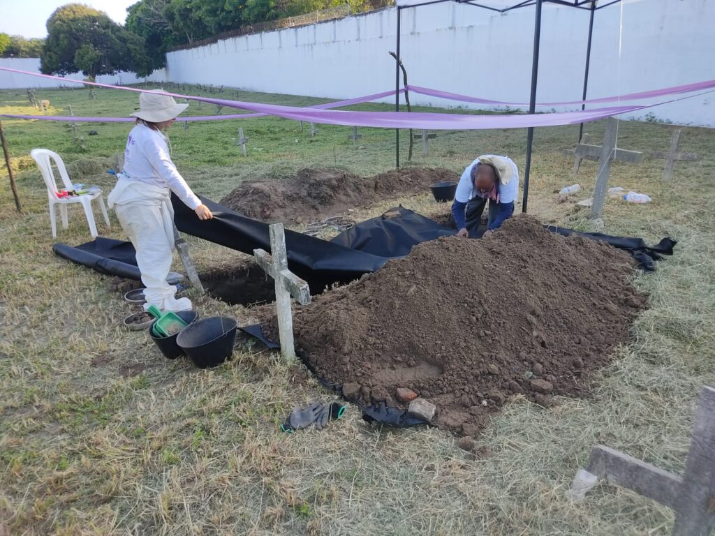 Equipo forense de la UBPD interviene el Cementerio Calancala de Barranquilla