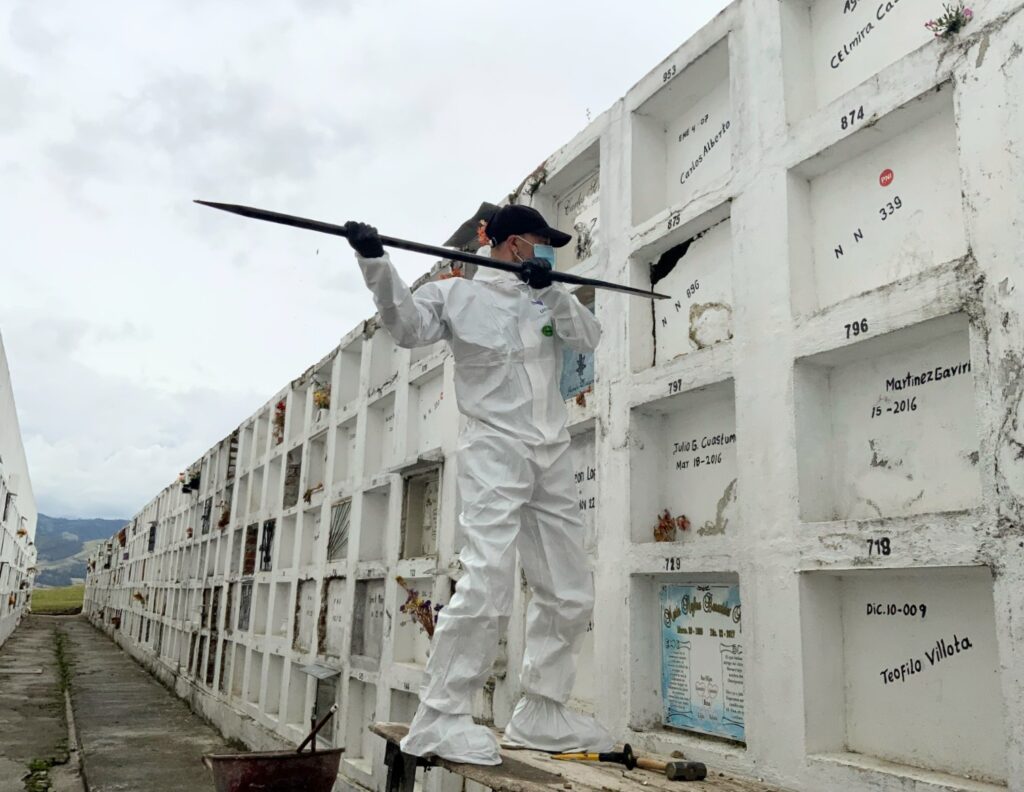 Cuatro cuerpos fueron recuperados en el Cementerio Central de Pasto
