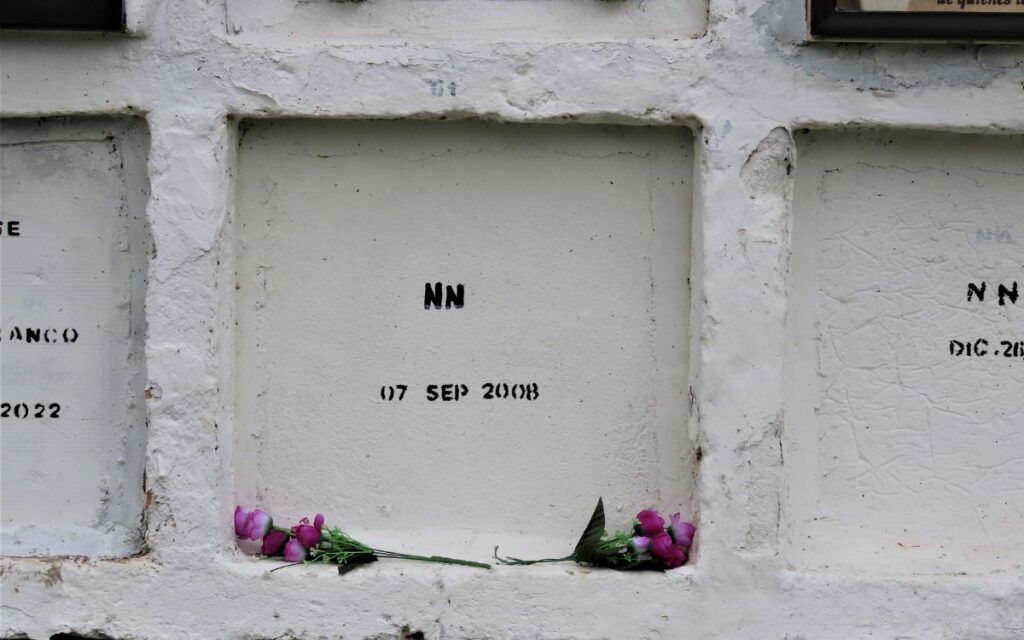 La Unidad de Búsqueda interviene el cementerio de San Roque, en Antioquia, para recuperar cuerpos no identificados