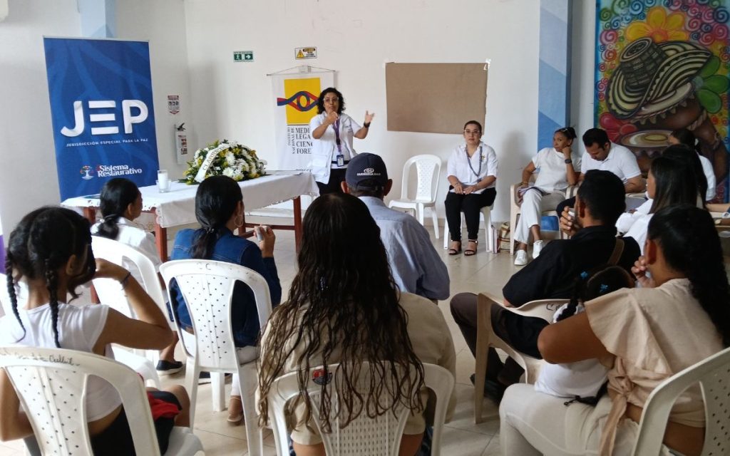 Entrega digna de Claribel en el municipio de Villanueva, en el Cesar. Su cuerpo fue entregado por la Unidad de Búsqueda de Personas dadas por Desaparecidas - UBPD