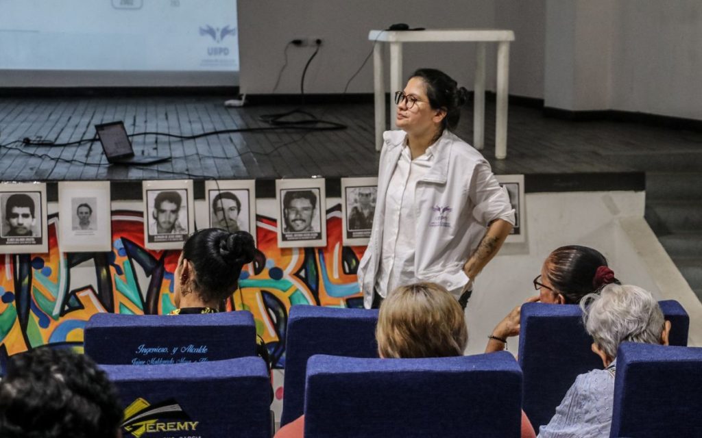 Continúa la búsqueda de 39 personas desaparecidas en Puerto Salgar, Cundinamarca. La Unidad de Búsqueda hizo pedagogía y una jornada de toma de muestras.