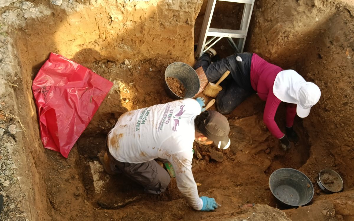 La Unidad de Búsqueda de Personas dadas por Desaparecidas (UBPD) realizó la primera intervención en el cementerio católico del municipio de El Banco, en el Magdalena. Esta acción humanitaria está asociada al Plan Regional Centro del Cesar, en la cual se recuperó un cuerpo que fue asociado a una persona desaparecida en razón del conflicto armado. 