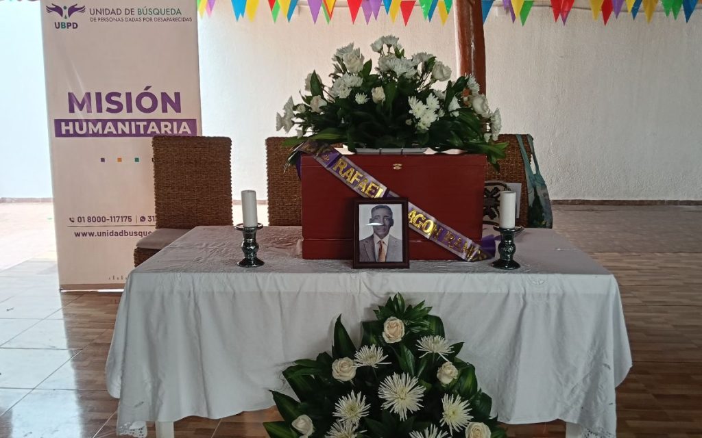 El conflicto armado se había apoderado en 2003 de una extensa zona de la Serranía del Perijá, causando afectaciones muy fuertes a las comunidades rurales de los municipios de Agustín Codazzi, Becerril, La Jagua de Ibirico, Curumaní, Pailitas y Pelaya, corredor montañoso catalogado como una despensa agrícola para el departamento por la productividad de los suelos y la variada vegetación.  