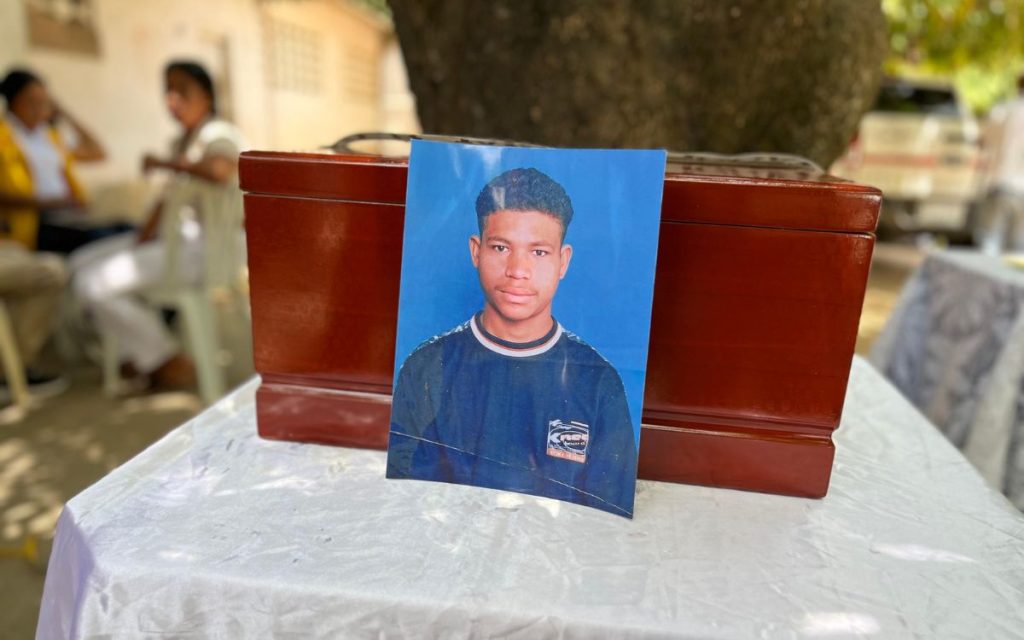 El 21 de junio, Jhonger Iguarán Ortíz cumpliría 39 años de edad. Tres días antes de esta fecha, el 18 de junio de 2025, su cuerpo logró retornar a su pueblo natal en el corregimiento de Barbacoas, en La Guajira. Su padre, madre, hermanos, tías y primos se despidieron de él por última vez tras la entrega digna adelantada por la Unidad de Búsqueda de Personas dadas por Desaparecidas (UBPD).