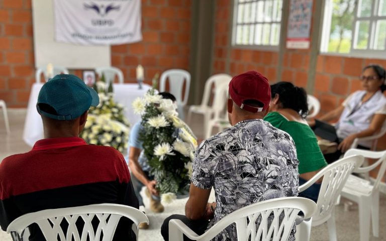 Un corredor humanitario le devolvió el cuerpo y la palabra a una familia del sur del Meta