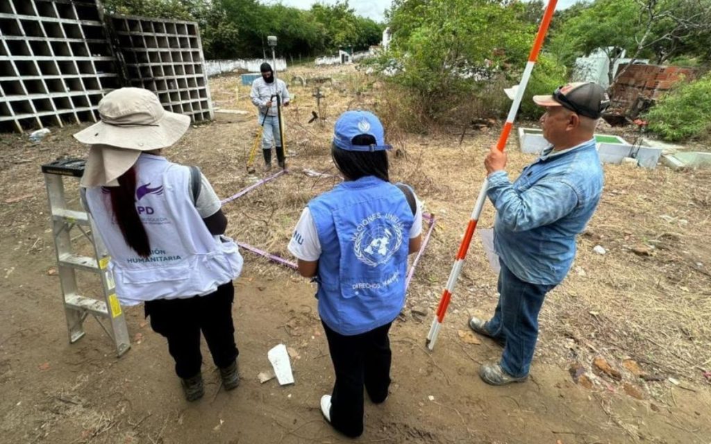 La Unidad de Búsqueda de Personas dadas por Desaparecidas (UBPD) lamenta profundamente la decisión anunciada recientemente por la Oficina en Colombia del Alto Comisionado de las Naciones Unidas para los Derechos Humanos, que contempla el cierre, en los próximos meses, de tres de sus sedes, con cobertura en Antioquia, Chocó, Córdoba, Guaviare, Meta, Huila, Tolima y Caquetá, departamentos con altos índices de personas dadas por desaparecidas en el contexto del conflicto armado.