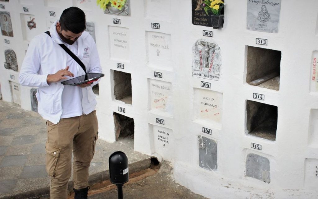 Entre el 21 y el 30 de agosto, la Unidad de Búsqueda de Personas dadas por Desaparecidas (UBPD) realizará la segunda fase de intervención forense en el cementerio municipal de Santo Domingo, en Antioquia, para recuperar los cuerpos de personas dadas por desaparecidas en el contexto del conflicto armado en el Nordeste del departamento.