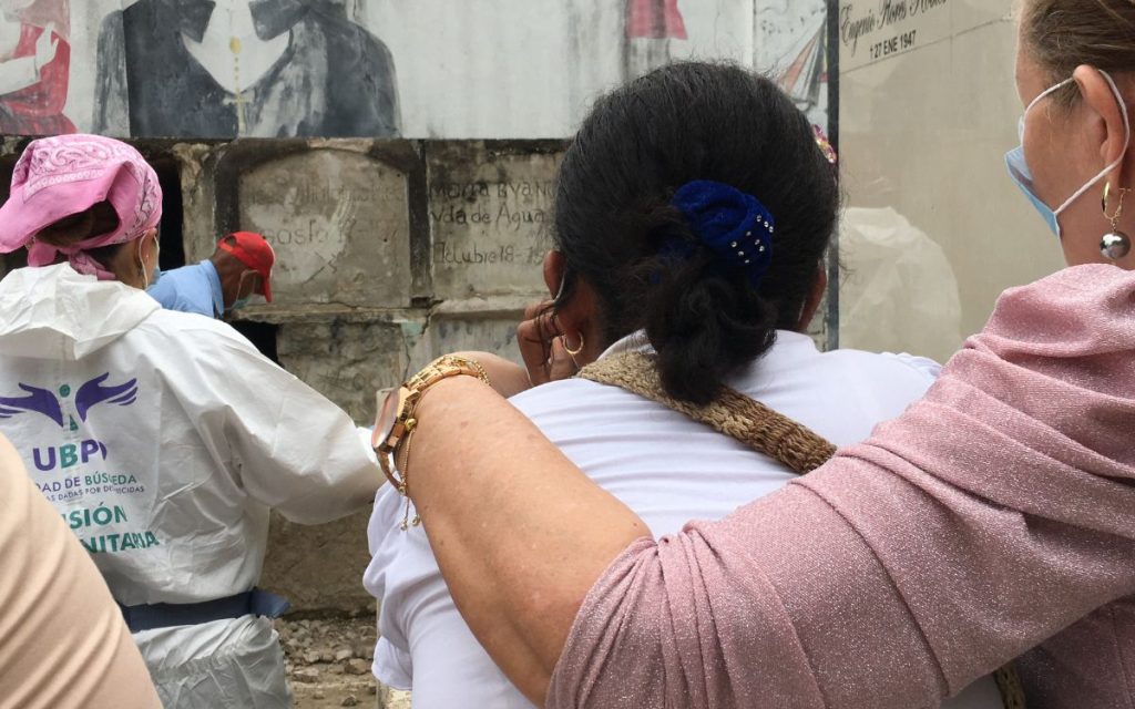 Durante seis días de intervención al cementerio Padre Nuestro, del municipio de Sincé, en Sucre, la Unidad de Búsqueda de Personas dadas por Desaparecidas (UBPD) logró la recuperación y el análisis forense de 18 cuerpos de personas dadas por desaparecidas en razón del conflicto armado.
