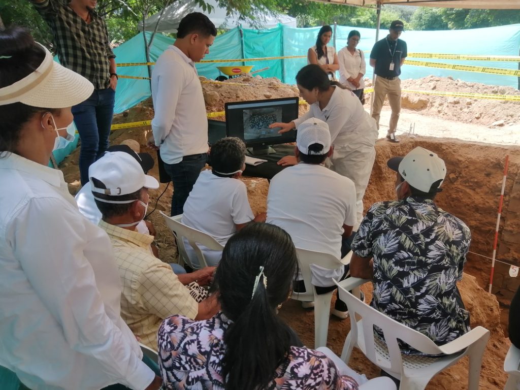 La entrega digna, que se realizará conforme a los deseos de sus familiares, representa un avance concreto de la articulación del Sistema Integral para la Paz. En agosto de 2024, Saulo fue incluido en el trámite de la medida cautelar emitida en el marco del Subcaso Costa Caribe del Caso 03, orientada a proteger los cuerpos sin identificar que se encontraban en los cementerios de Valledupar, donde se presume podrían reposar personas desaparecidas acreditadas en el subcaso.