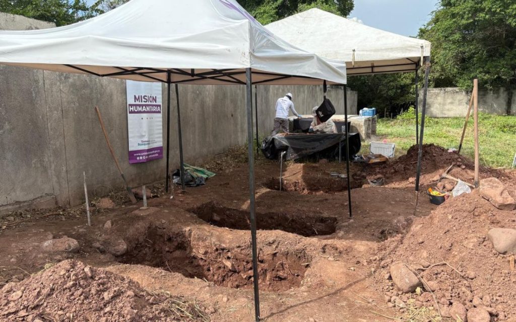 En una intervención realizada por la Unidad de Búsqueda de Personas dadas por Desaparecidas (UBPD) en el cementerio de La Jagua del Pilar, en el sur del departamento de La Guajira, se logró la recuperación de tres cuerpos que habían sido inhumados como personas no identificadas en este camposanto. Esta acción humanitaria les da esperanzas a tres familias de reencontrarse con sus seres queridos, quienes desaparecieron en el marco del conflicto armado.