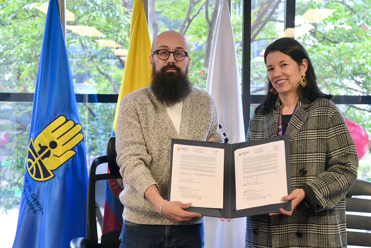 La Unidad Nacional para la Gestión del Riesgo de Desastres (UNGRD) y la Unidad de Búsqueda de Personas Dadas por Desaparecidas (UBPD) suscribieron un acuerdo para avanzar en la localización de las 135.396 personas desaparecidas en el contexto del conflicto armado en Colombia.