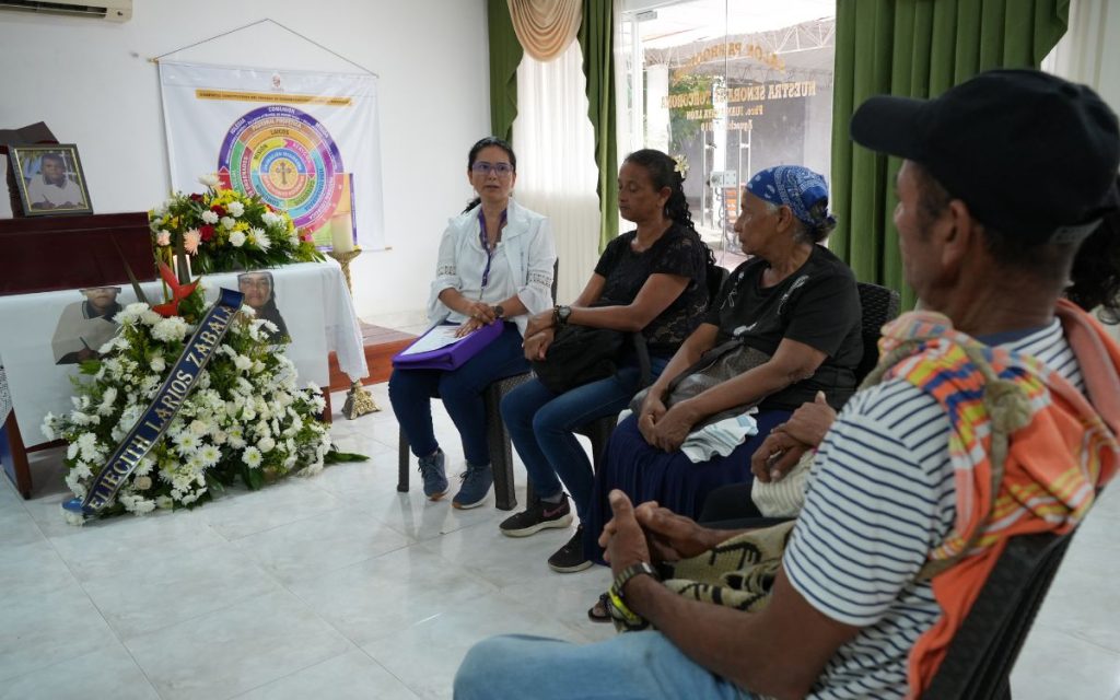 Eliecith Larios Zabala fue visto por última vez en noviembre de 2012, cuando salió de Morales, en sur de Bolívar, hacia San Alberto, en sur del Cesar, con la esperanza de trabajar en una finca. Desde entonces, su ausencia marcó profundamente a la familia porque no volvió a verlo ni a saber de él, fueron años de  muchas preguntas sin respuesta, sostenidos siempre en la esperanza de encontrarlo.