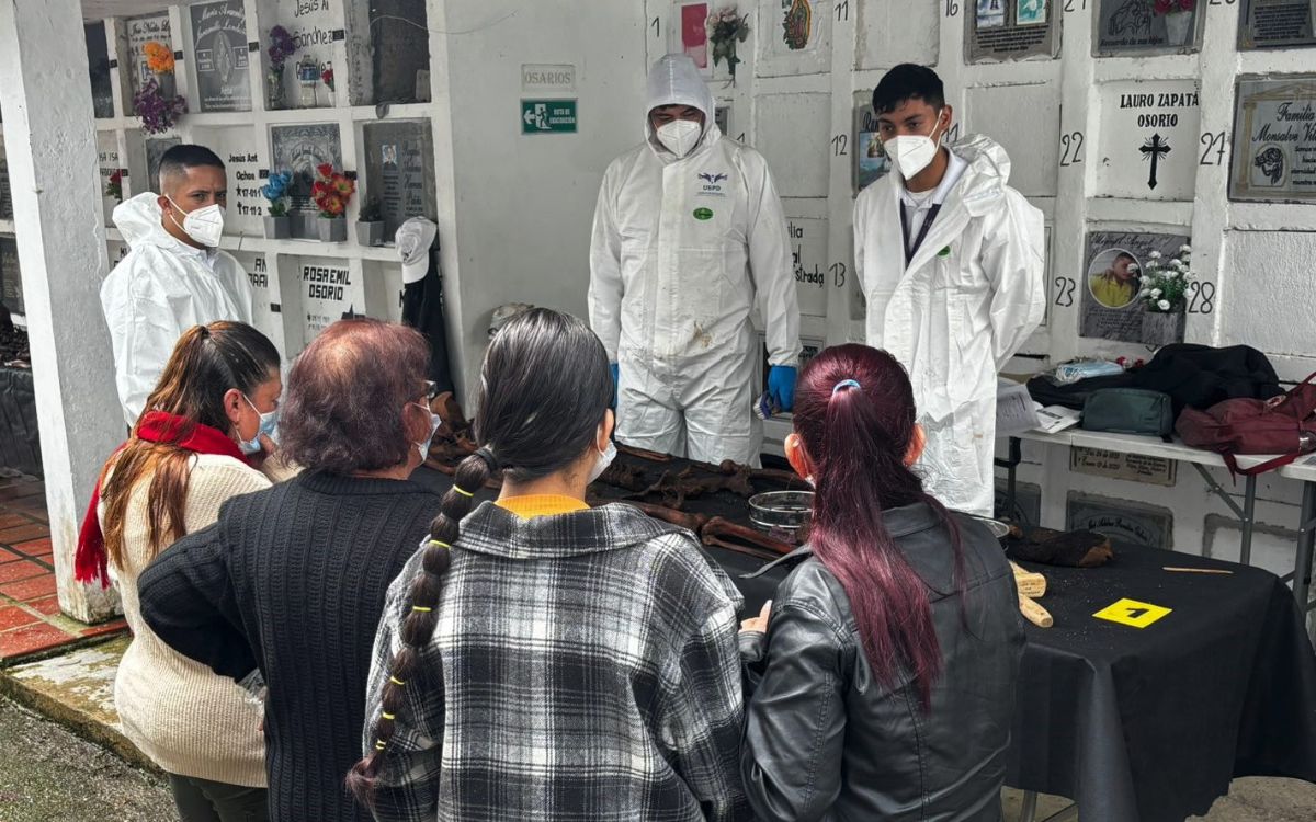 Ni las nueve horas de viaje ni los casi 300 kilómetros de distancia fueron impedimento para esta misión humanitaria de la Unidad de Búsqueda de Personas dadas por Desaparecidas (UBPD). Durante nueve días, la entidad adelantó la segunda fase de intervención en el cementerio del corregimiento de Florencia, en el municipio de Samaná (Caldas), logrando la recuperación de siete cuerpos de personas dadas por desaparecidas que habrían sido inhumadas allí entre 1998 y 2006 en el contexto del conflicto armado.