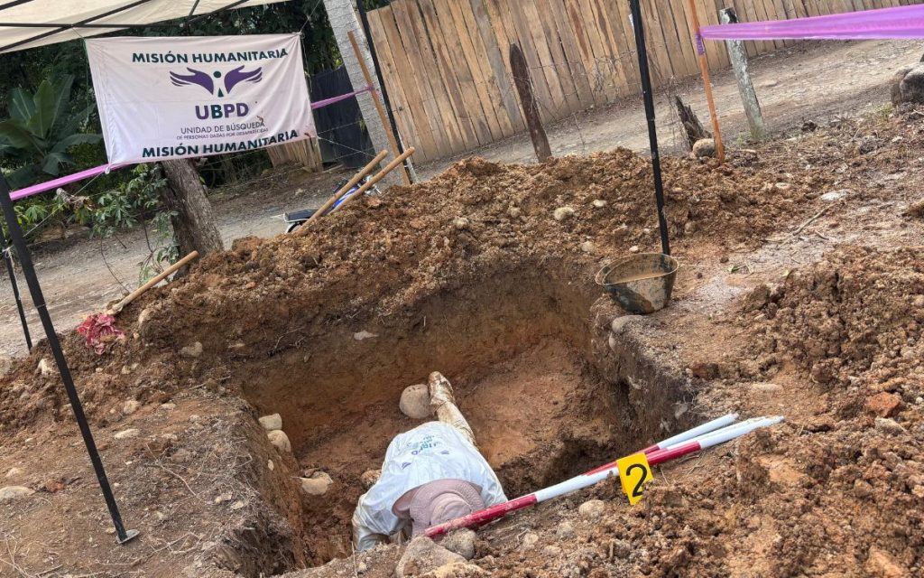 Más de 38 años completan dos familias buscando a los suyos. Han caminado y han acompañado, pero nunca han desistido de encontrar respuestas ante la desaparición de dos de sus seres queridos quienes en 1988 se enfrentaron a actores armados para evitar se despojados de la tierra.