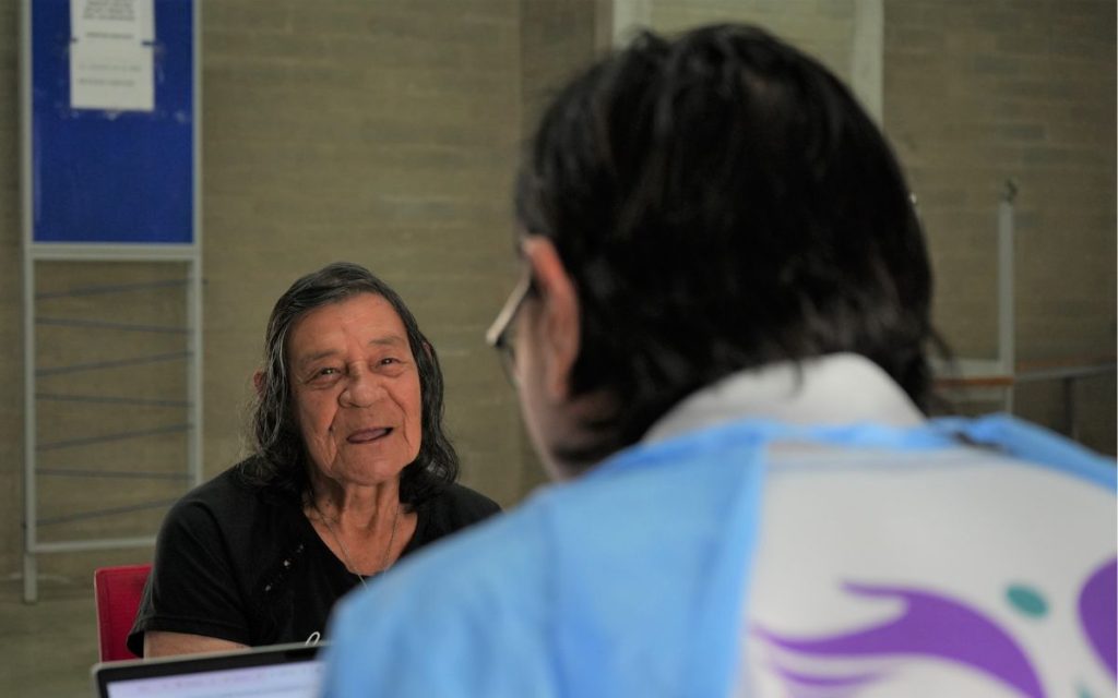 En el Suroeste de Antioquia, la Unidad de Búsqueda de Personas dadas por Desaparecidas (UBPD) fortalece sus acciones humanitarias y extrajudiciales con la intervención forense de los cementerios de los municipios de Betulia y Montebello y la recepción de solicitudes de búsqueda y toma de muestras de ADN a familias buscadoras en la subregión cafetera de Antioquia.
