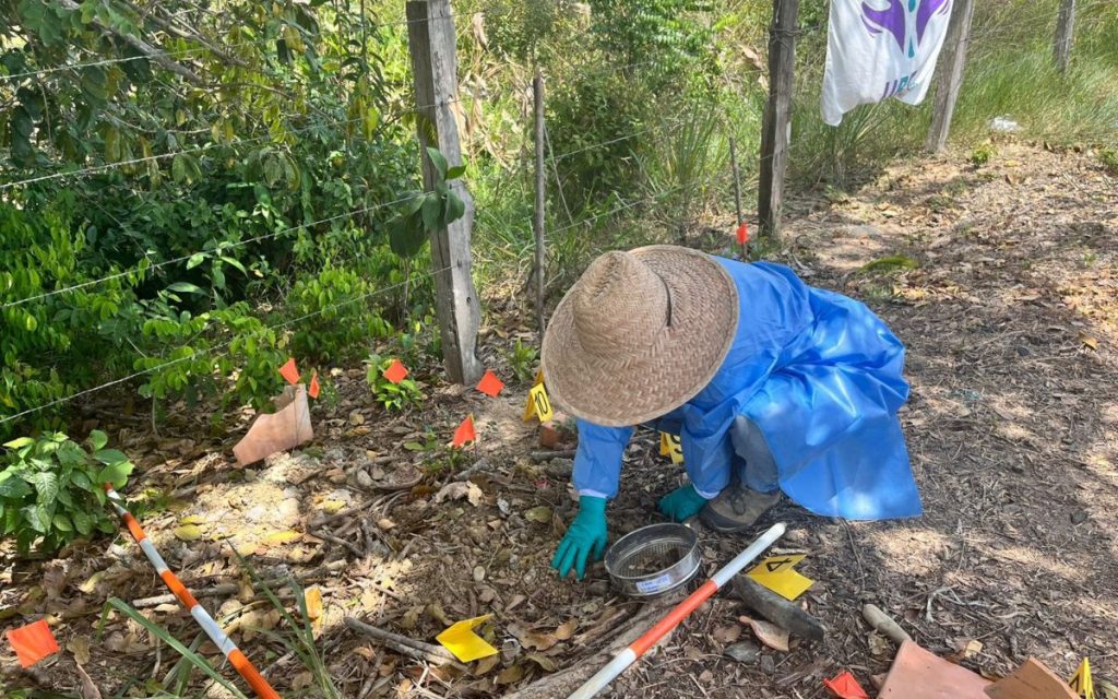 En el Cementerio Municipal de Tame se recuperaron 11 de estos cuerpos, en el marco de la primera intervención forense realizada en este camposanto. Durante 10 días, dos equipos forenses de la UBPD estuvieron a cargo de esta prospección.