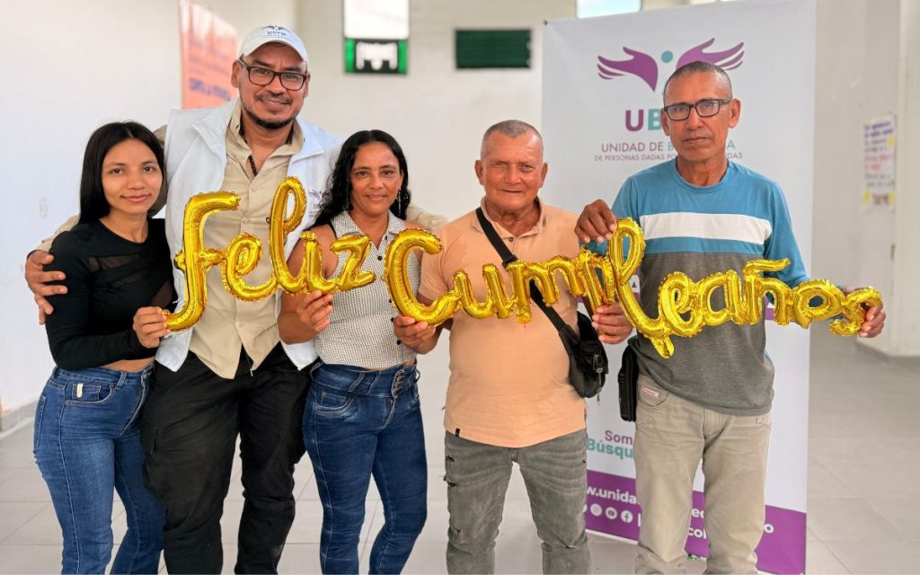 Durante 30 años, la familia de Facundo Cleves vivió con la incertidumbre de no saber qué había pasado con él ni si seguía con vida. Desapareció en 1996, en zona rural del municipio de Albania, en Caquetá, luego de participar en las marchas campesinas que se dieron en medio de la fuerte presencia de actores armados en la región. Desde entonces, solo existían recuerdos de aquel jornalero que un día salió a trabajar y nunca regresó.