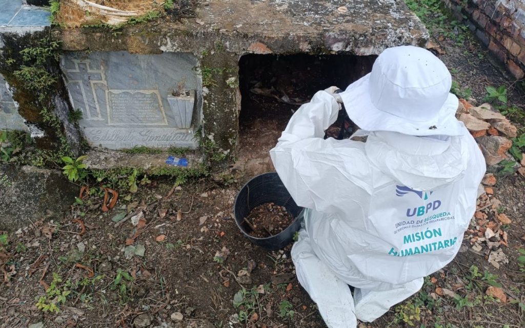 La Unidad de Búsqueda de Personas dadas por Desaparecidas (UBPD) recuperó el cuerpo de Carlos Andrés*, un joven que habría desaparecido en el corregimiento de la inspección de El Zulia, en el municipio de Maripí, en Boyacá.