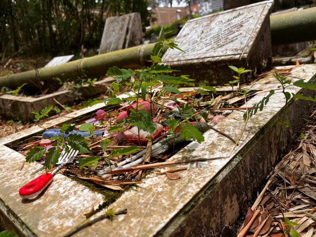La Unidad de Búsqueda de Personas dadas por Desaparecidas (UBPD) intervino una bóveda ubicada en el Cementerio San Antonio de Padua de Pitalito, en el Huila, donde recuperó cuerpos que, de acuerdo con las investigaciones humanitarias y extrajudiciales, podrían corresponder a personas dadas por desaparecidas en el contexto y en razón del conflicto armado antes del 1 de diciembre de 2016.