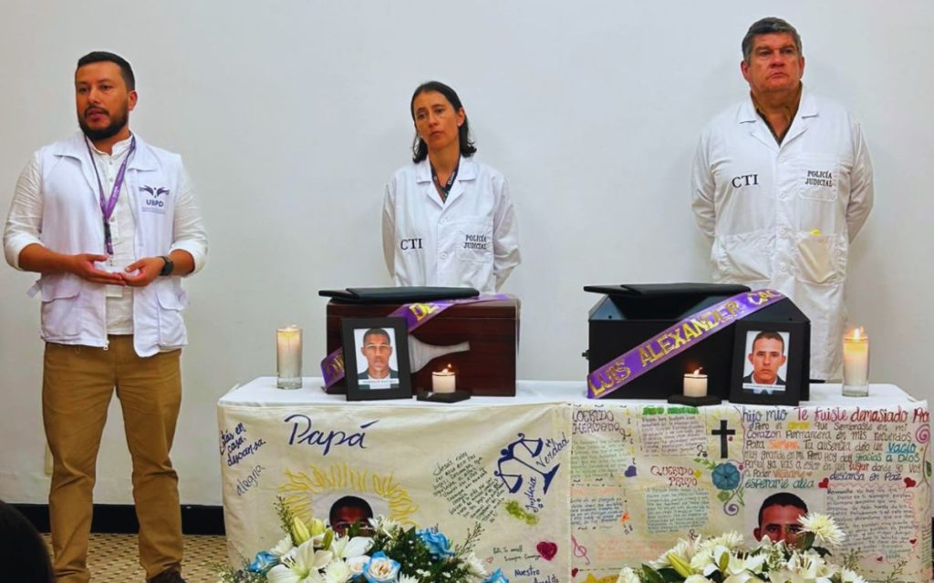 Unidad de Búsqueda y JEP entregan dignamente los cuerpos de Joé y Luís Alexander